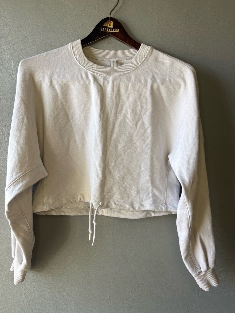 The Group by Babaton Cropped Cinch Sweatshirt ~ XS